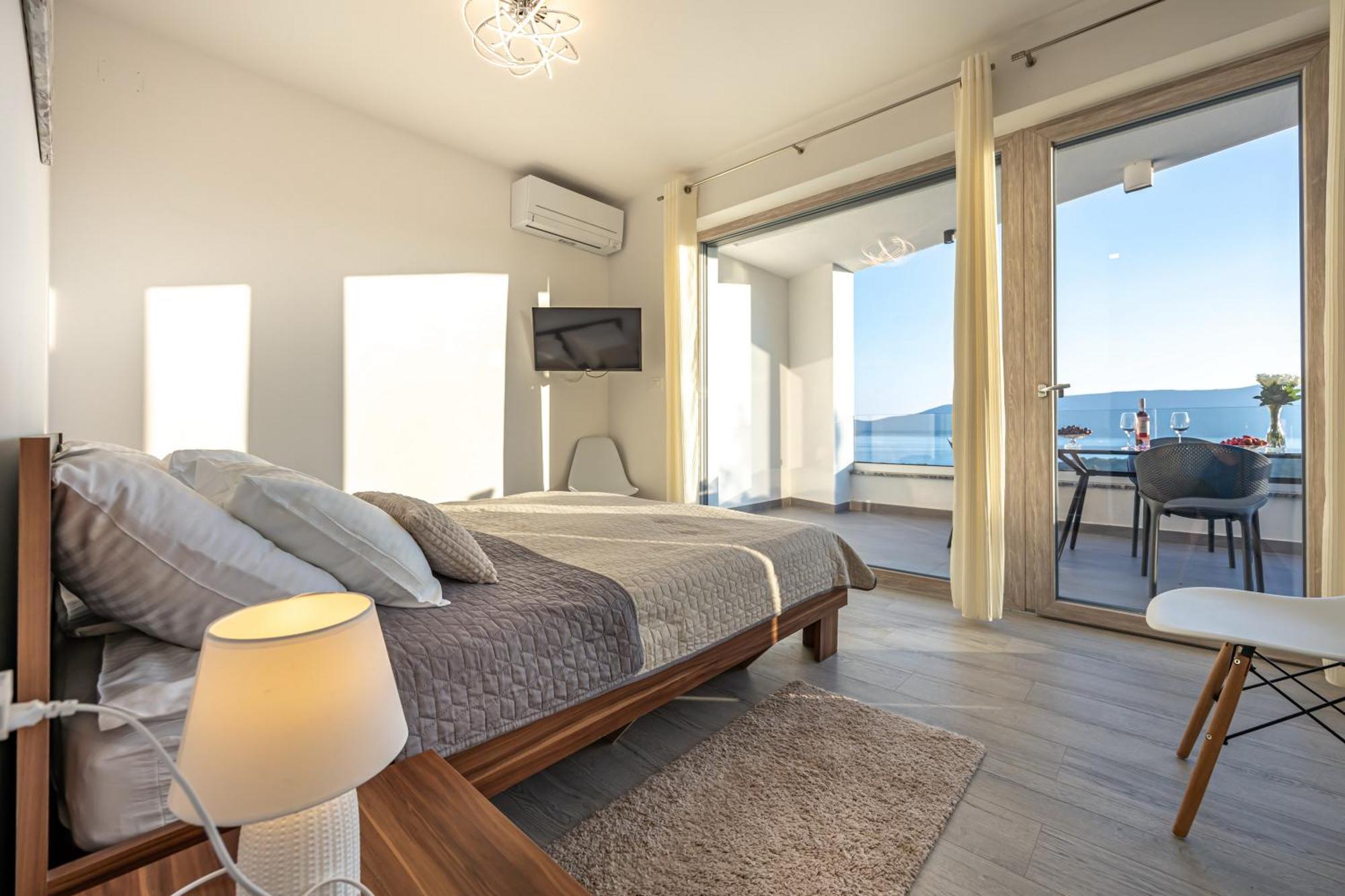 Luxury Villas White Sails Pinezići Екстериор снимка
