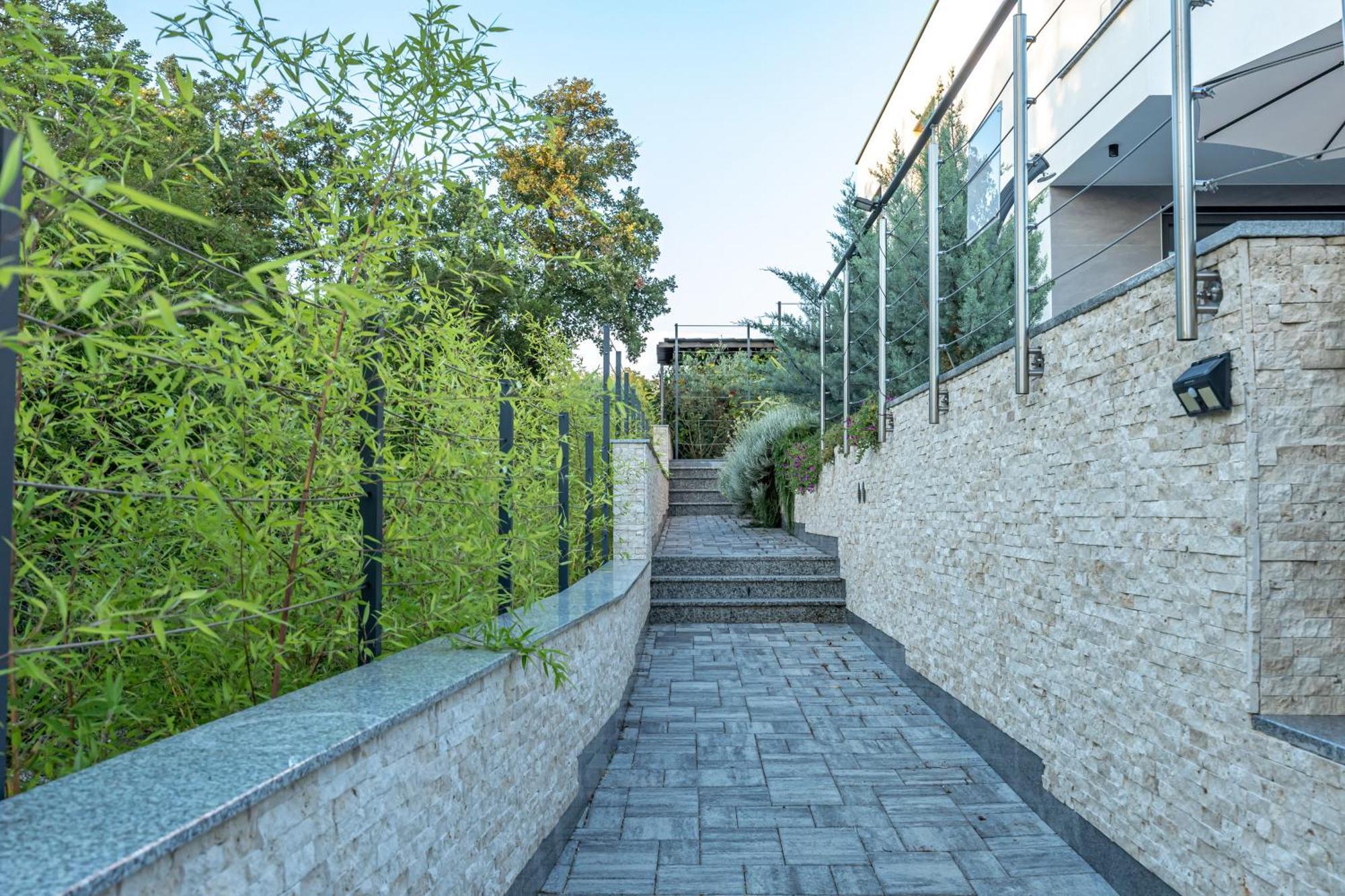 Luxury Villas White Sails Pinezići Екстериор снимка