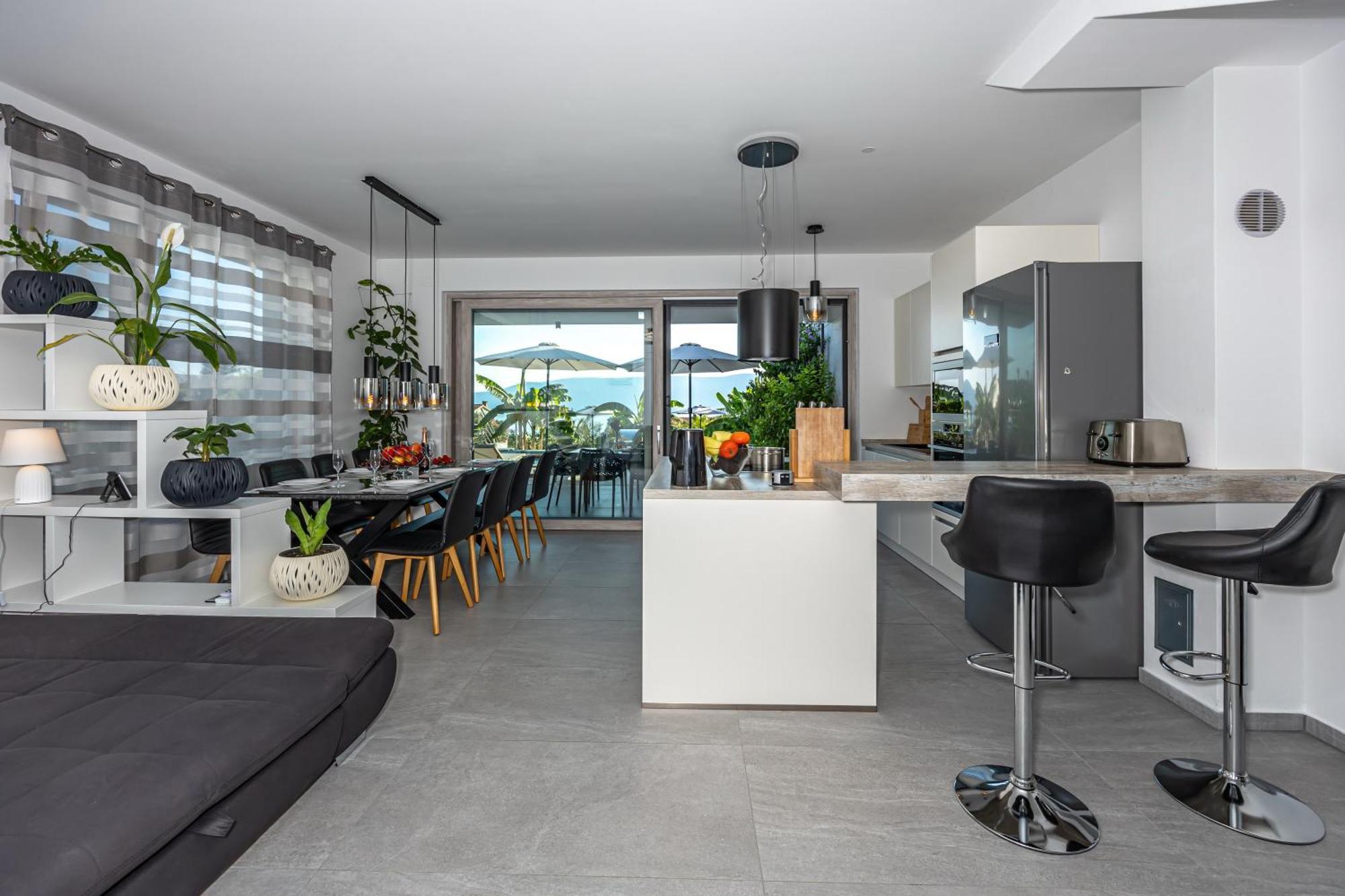 Luxury Villas White Sails Pinezići Екстериор снимка