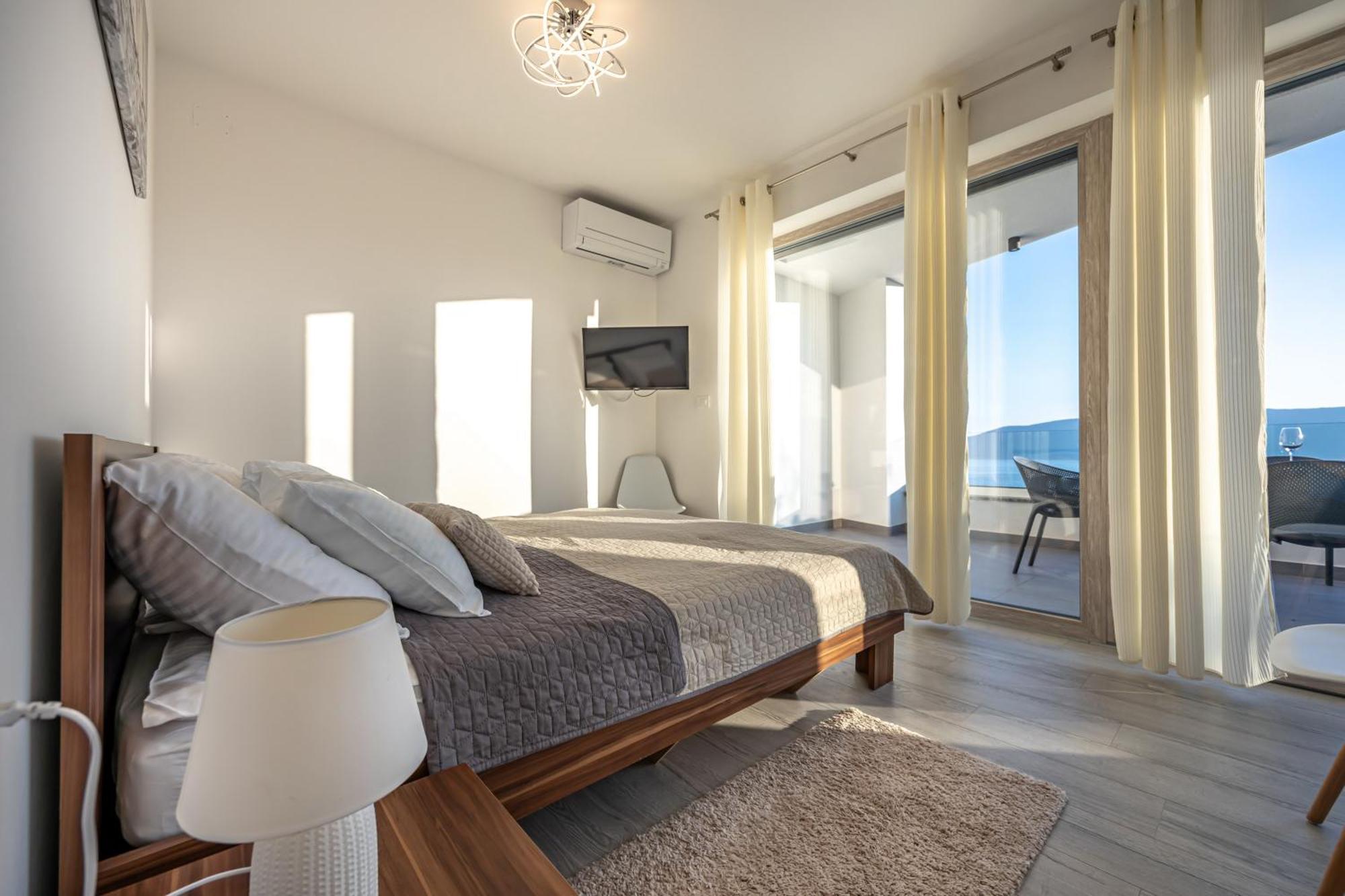 Luxury Villas White Sails Pinezići Екстериор снимка