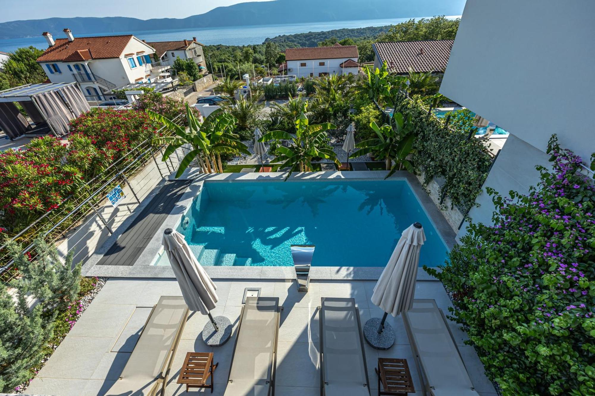 Luxury Villas White Sails Pinezići Екстериор снимка
