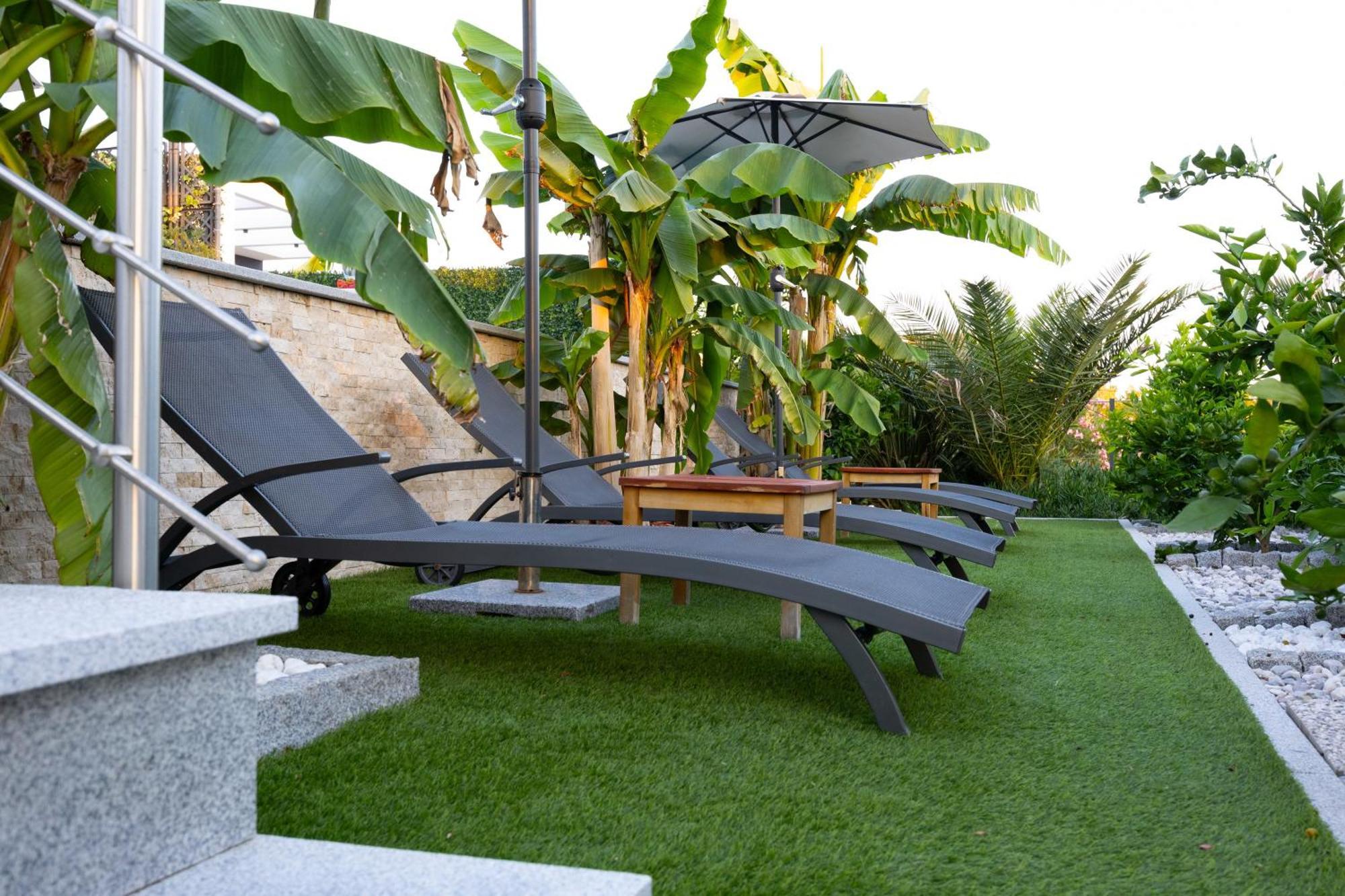 Luxury Villas White Sails Pinezići Екстериор снимка
