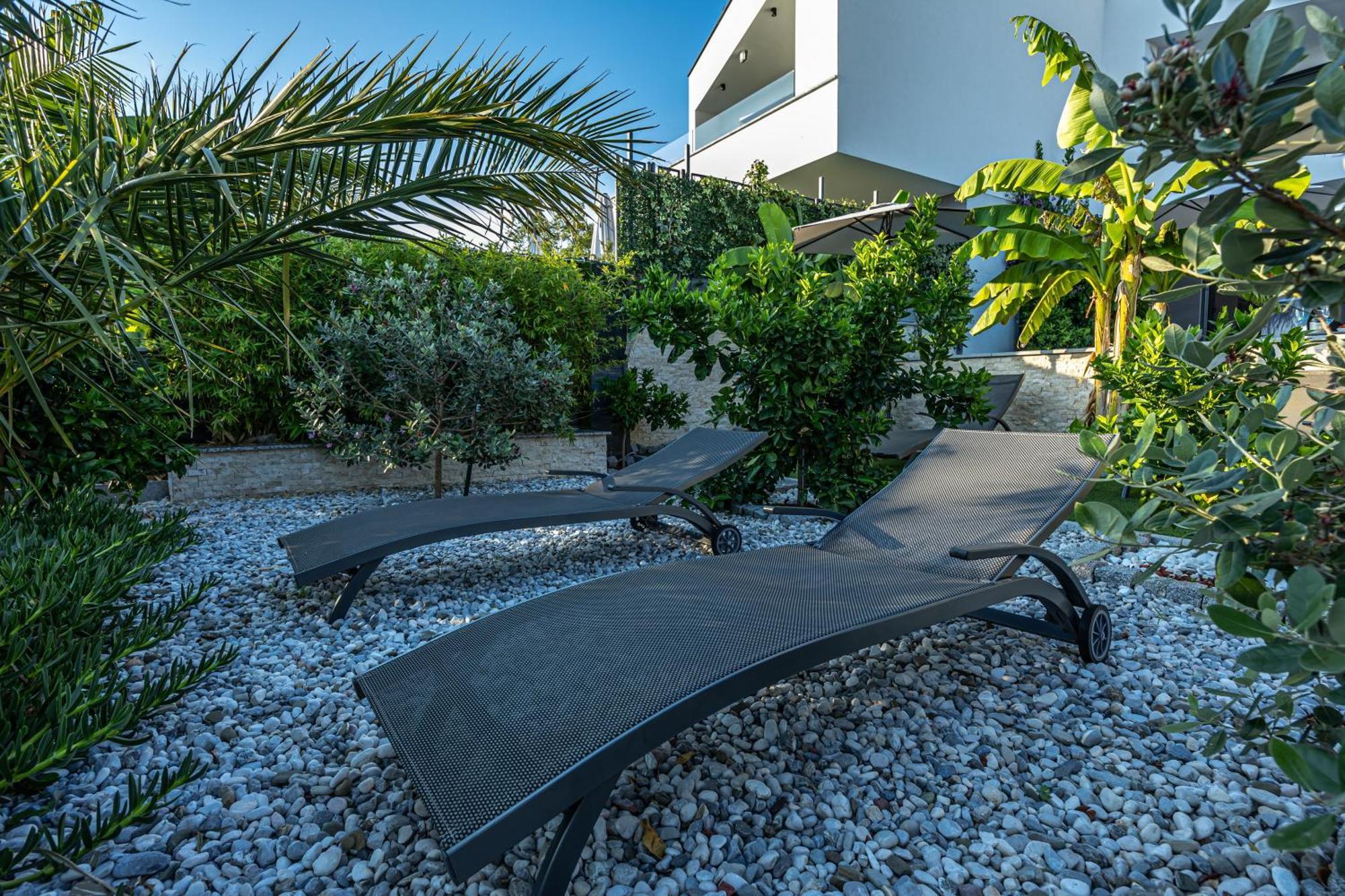 Luxury Villas White Sails Pinezići Екстериор снимка
